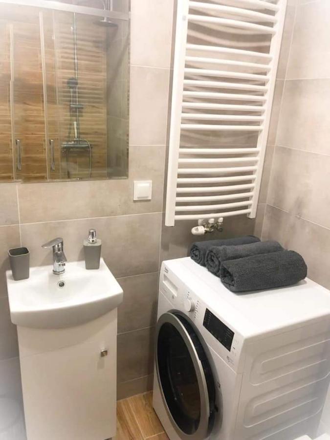 Apartament Konin Prestige Apartment Ngoại thất bức ảnh