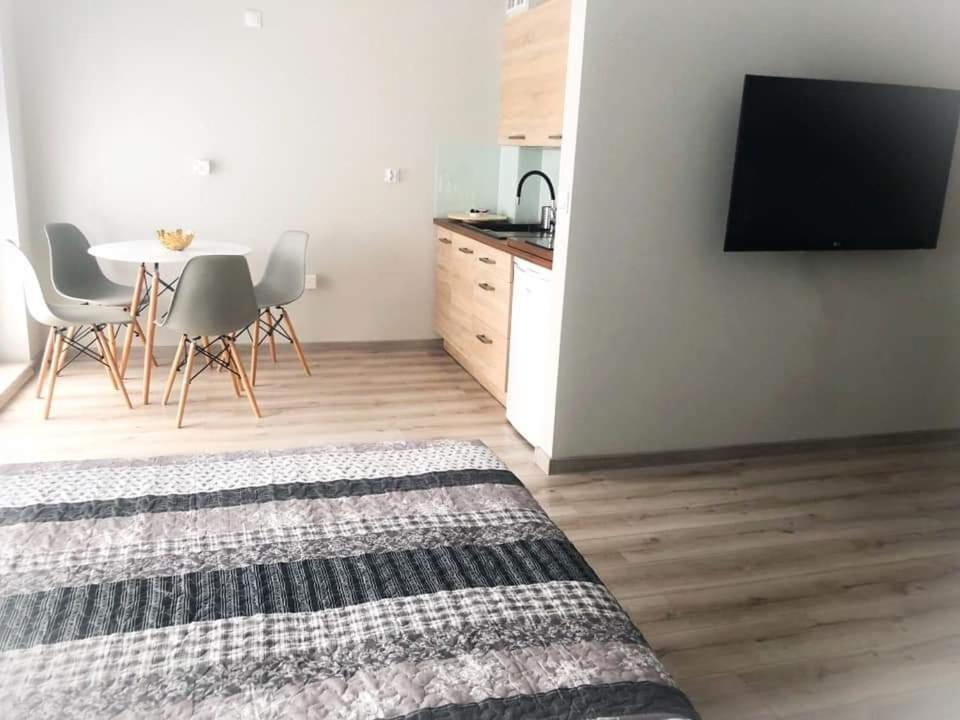Apartament Konin Prestige Apartment Ngoại thất bức ảnh